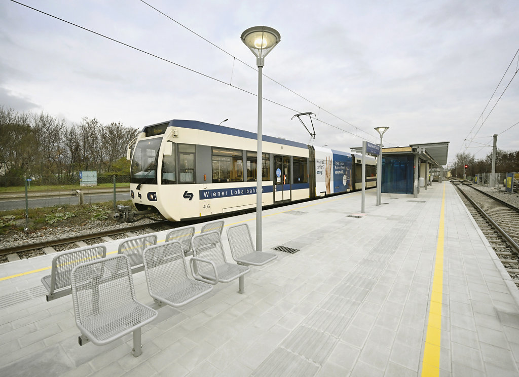 Modernisierung Haltestelle Maria Enzersdorf Südstadt